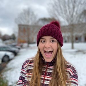 Meet your Posher, Alyssa